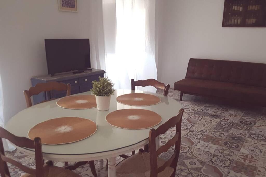 Apartamento Con Encanto, Entrada Privada Valdepeñas Zewnętrze zdjęcie